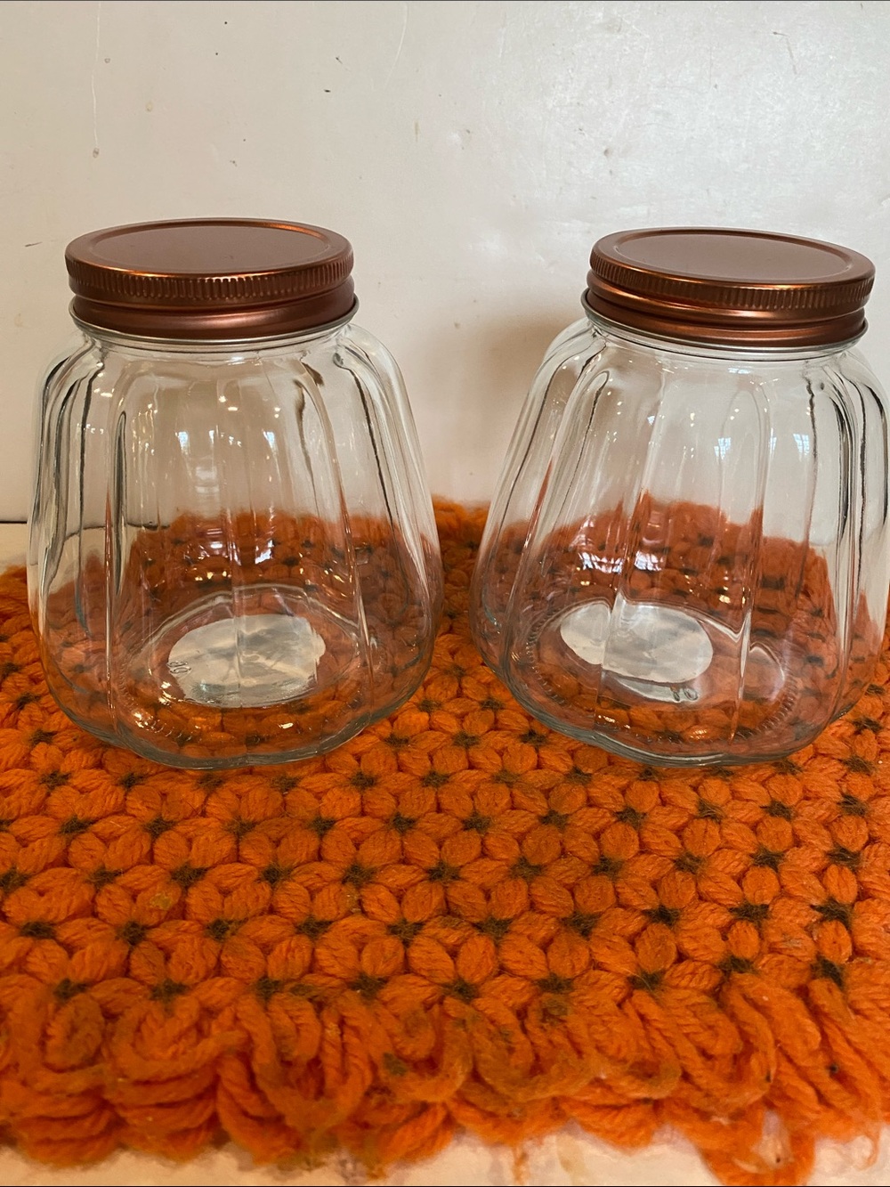 NWT Set of 2 Glass Pumpkin-Shaped Jars with Lids